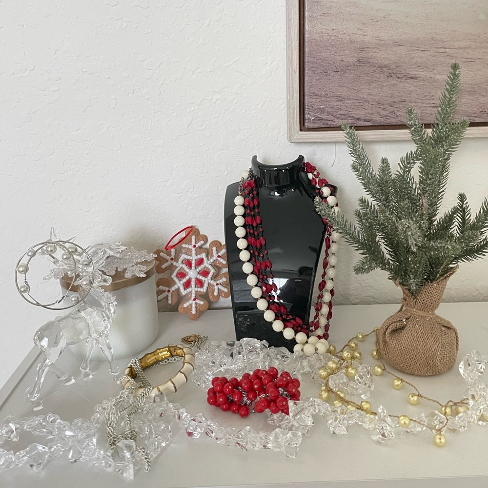 Themed Thrifted Jewelry Lot | Christmas/Holiday